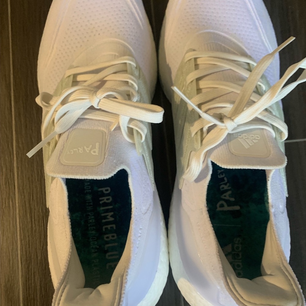 Brand new Adidas Primeblue Parley sneakers